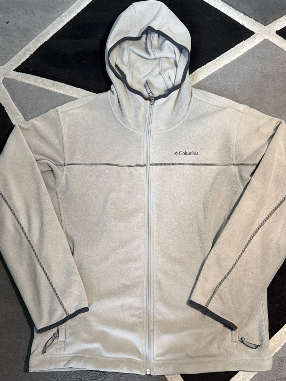 Columbia grey zip up hooded lightweight jacket